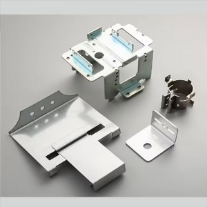 Brugerdefineret fremstillingsservice Sort pulverbelægning Aluminiumsstempling Bøjning Stansning Formningsdele til golfskubbevogn